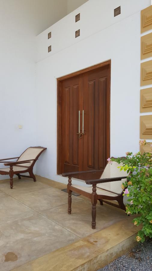 Lokuge Grand Resort Kataragama Dış mekan fotoğraf