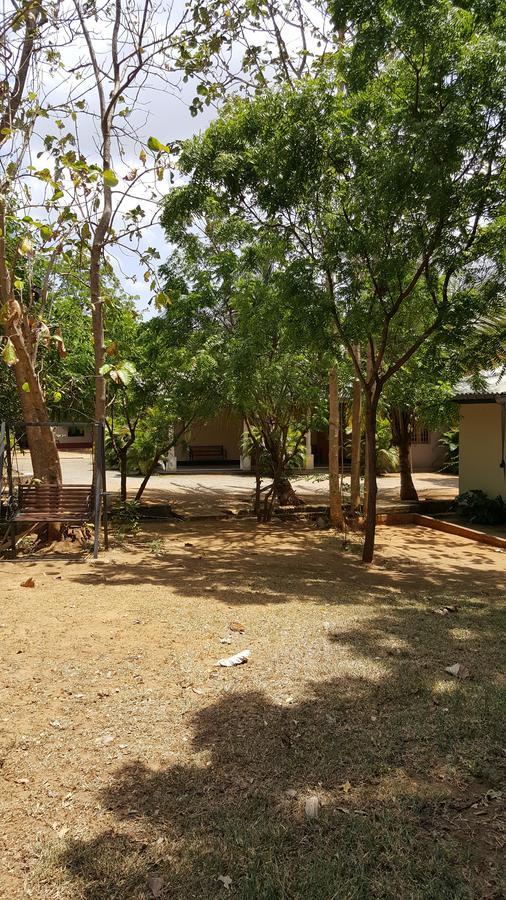 Lokuge Grand Resort Kataragama Dış mekan fotoğraf