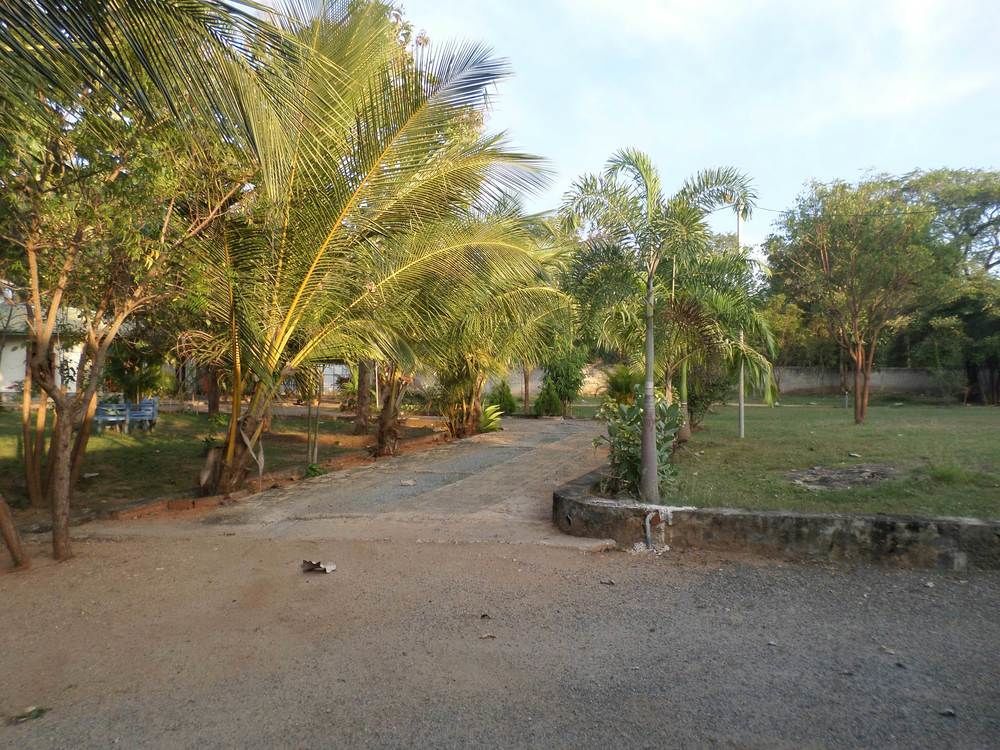 Lokuge Grand Resort Kataragama Dış mekan fotoğraf